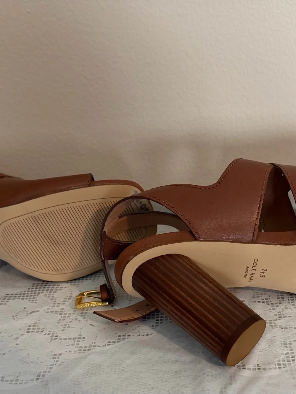 Cole Haan Brown Leather Ankle Strap Block Heel Sandals 7.5B